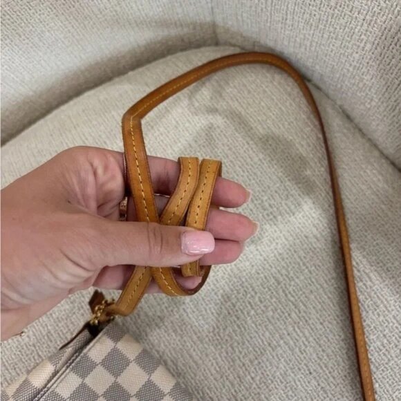Authentic discontinued Louis Vuitton favorite MM damier azur crossbody 2 strap - Picture 6 of 13